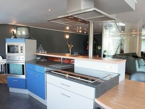 Fridge, microwave, oven, stovetop - House in Moulin du Ruy with Forest Views (Stoumont-Moulin du ruy)