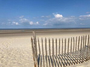 Beach - Holiday Home in Quend-Plage near Beach (Quend -Plage)