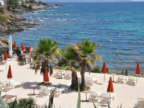 Villa in Cavalaire-sur-Mer near the Sea