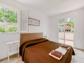 7 habitaciones y wifi