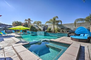 Beheizter Pool