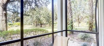 Our Paradise @ Bahama Bay Resort - Spacious Resort Condo Minutes from Disney