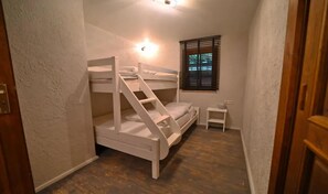 4 bedrooms, WiFi