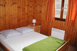 2 bedrooms