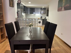 用餐