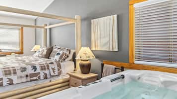 Romantisk hytte, 1 kingsize-seng | Oppholdsområde | En 36-tommers LED-TV med kabel-kanaler samt peis og DVD-spiller