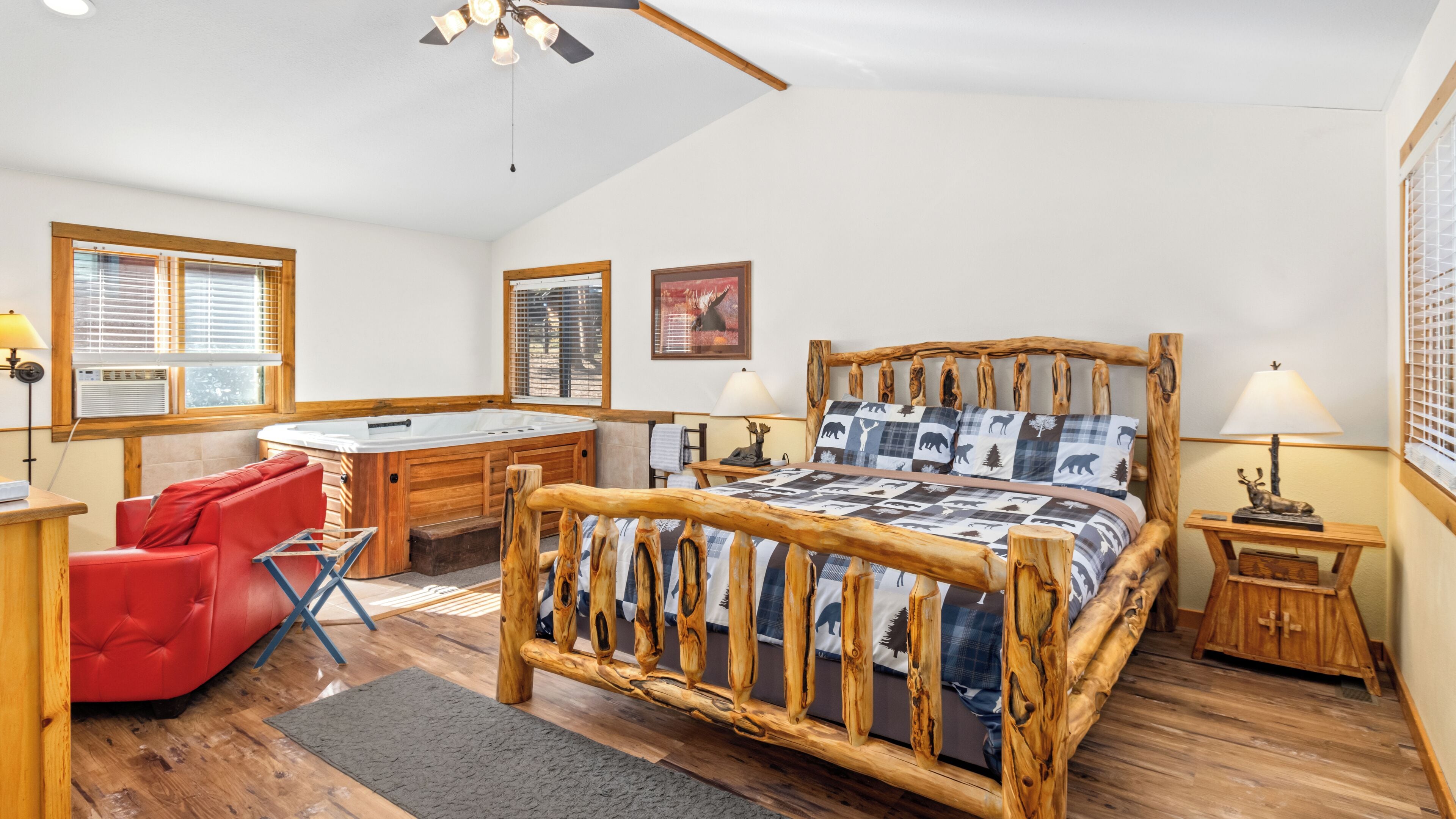 Romantic Cabin | Individually decorated, individually furnished, iron/ironing board