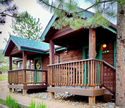 Mountain Shadows Resort