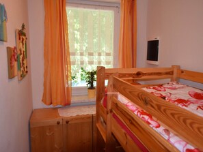 2 bedrooms