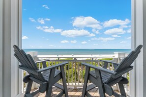 Property grounds - All open summer weeks just discounted up to 25%! Book now for lowest rates of th (Cape San Blas)