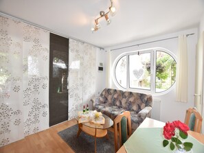 TV - Gemütlicher Bungalow in Neubukow nahe der Ostsee (Neubukow)