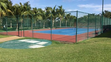 Sport court