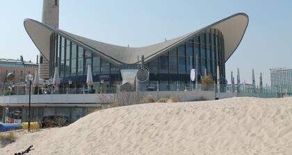 Ferienhaus mit Sauna und Whirlpool.