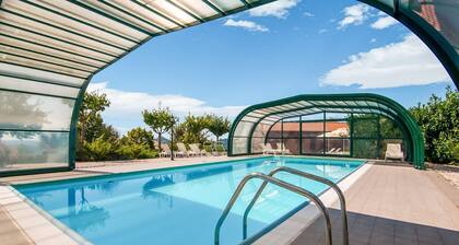 Bauernhaus in Apecchio mit Pool