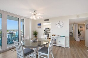 Dining - Anchorage 610 (Siesta Key)