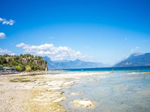 Lakeside Stay in Sirmione