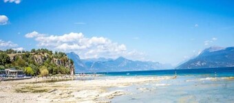 Lakeside Stay in Sirmione