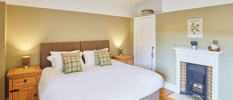 4 habitaciones, wifi gratis y ropa de cama