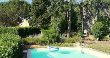 Hütte in Lucca mit Pool und Naturidylle
