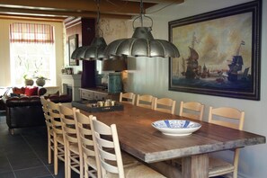 Dining - Luxury VOC Stay w/ Views (Enkhuizen)
