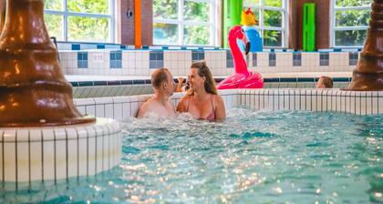 Villa am Wasser mit eigenem Steg