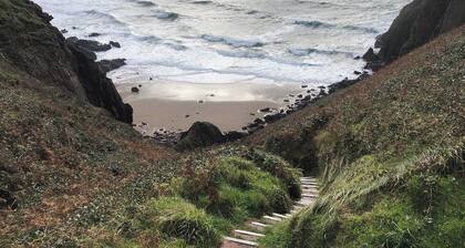 4 bedroom accommodation in Manorbier