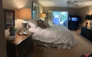 2 bedrooms, desk, iron/ironing board, free WiFi - 10% off - Scottsdale McCormick Ranch (Scottsdale)