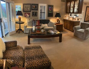 Interior - 10% off - Scottsdale McCormick Ranch (Scottsdale)