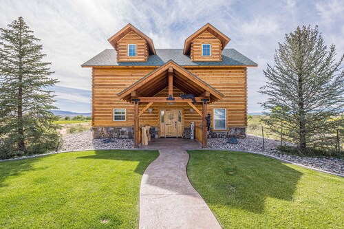 Rustic Retreat: Unplug and Unwind