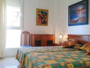 2 bedrooms, iron/ironing board