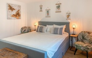 3 bedrooms, free WiFi - Amazing home in Den Oever with sauna (Den Oever)