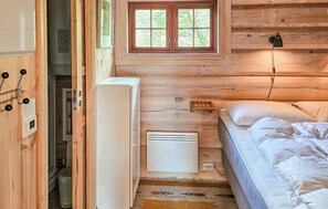 1 bedroom, free WiFi