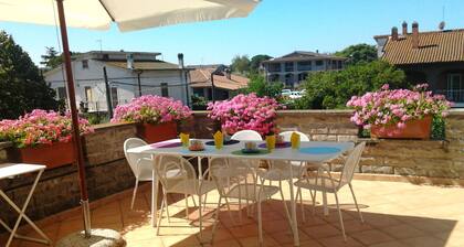 Große Villa von 560 qm für 20-24 Personen