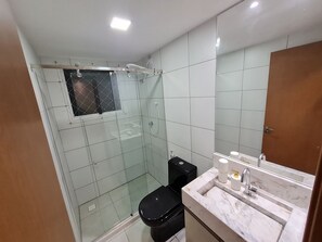 Apartment | Badezimmer