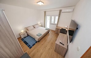 2 bedrooms, free WiFi, bed sheets - 2 bedroom nice apartment in Pasman (Pasman)