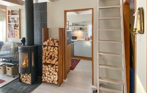 Interior - Lovely home in Taberg with kitchen (Taberg)