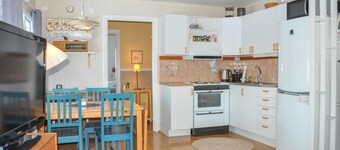 2 bedroom amazing home in Rottneros