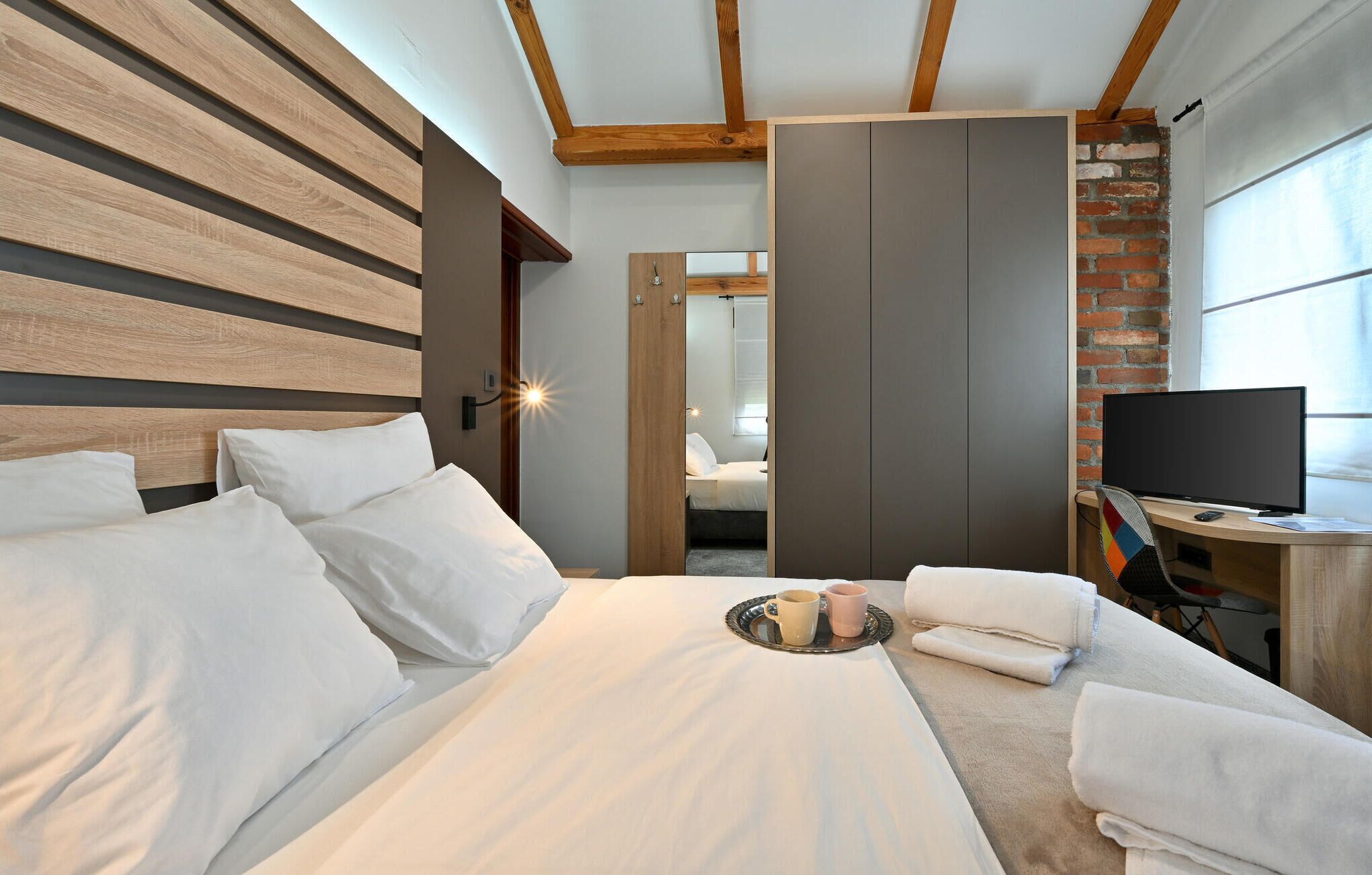 3 Schlafzimmer, Zimmersafe, Bügeleisen/Bügelbrett, Reisekinderbett