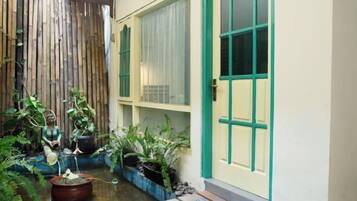 Wi-fi percuma, cadar katil