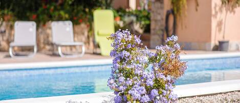 Maison (Two Bedroom Holiday Home with Swimmin) | Piscine