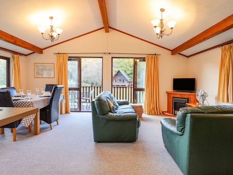 Cottage | Interior. Dartmoor Retreat Lodge