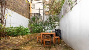 Property grounds - Beautiful 1bedroom Flat Near Victoria Station (London)