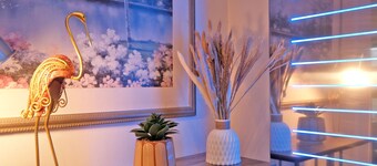 RiverView-2Br-Sleeps4-CityCentre-Parking-FastWiFi