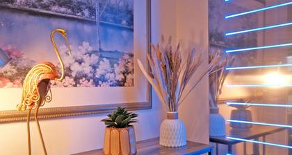 RiverView-2Br-Sleeps4-CityCentre-Parking-FastWiFi