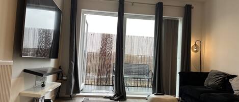 Departamento, 1 cama Queen size | Vista desde la propiedad