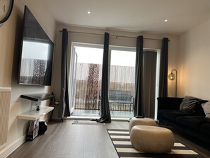 Apartment, 1 Queen Bed | View from property - Captivating Luxury 1-bed Apartment in London (London)