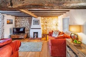 تلفزيون، مدفأة