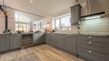 Microwave, dishwasher, highchair