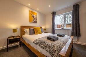 3 Schlafzimmer, Bügeleisen/Bügelbrett, Reisekinderbett, Internetzugang