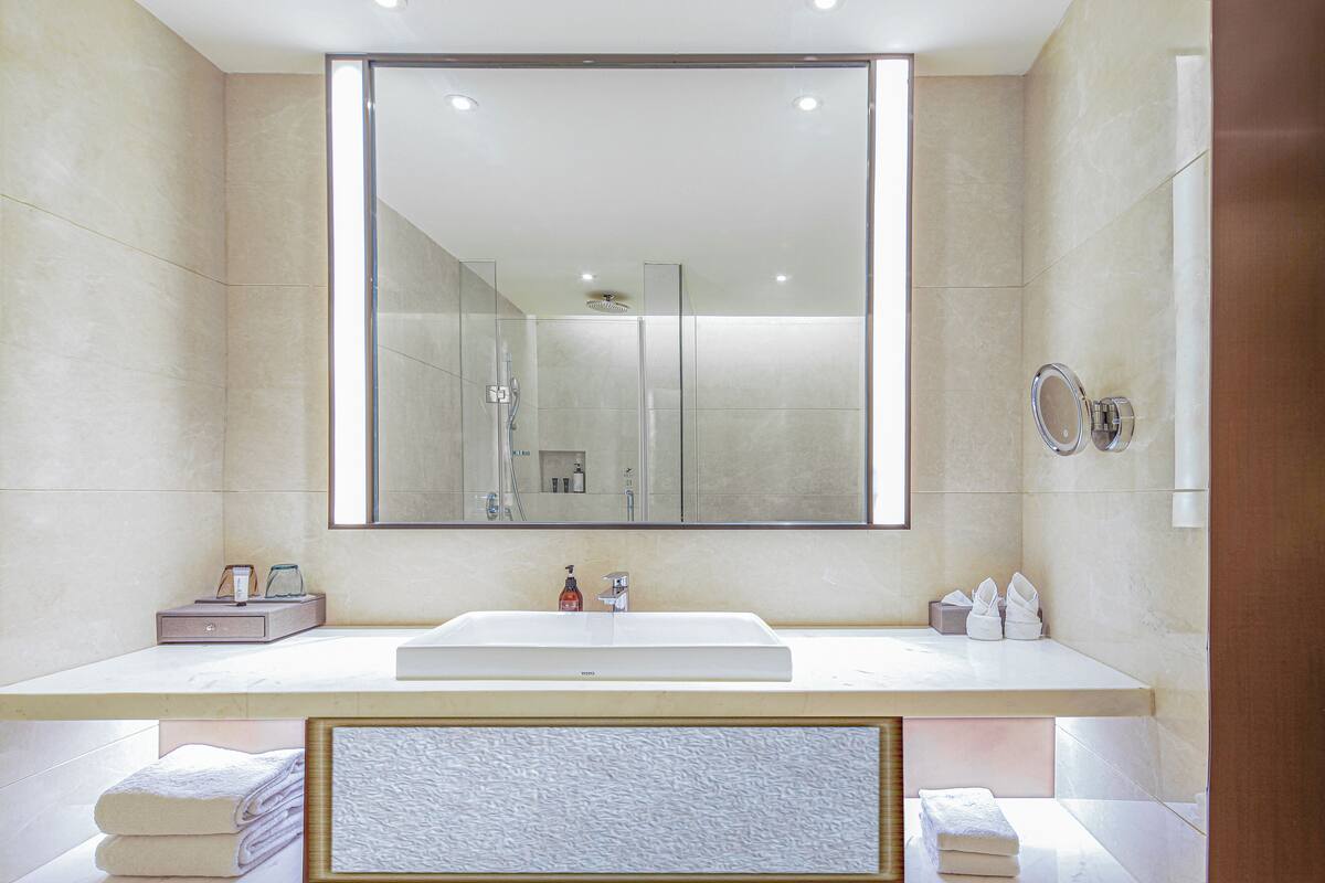 Signature Double Room | Living area